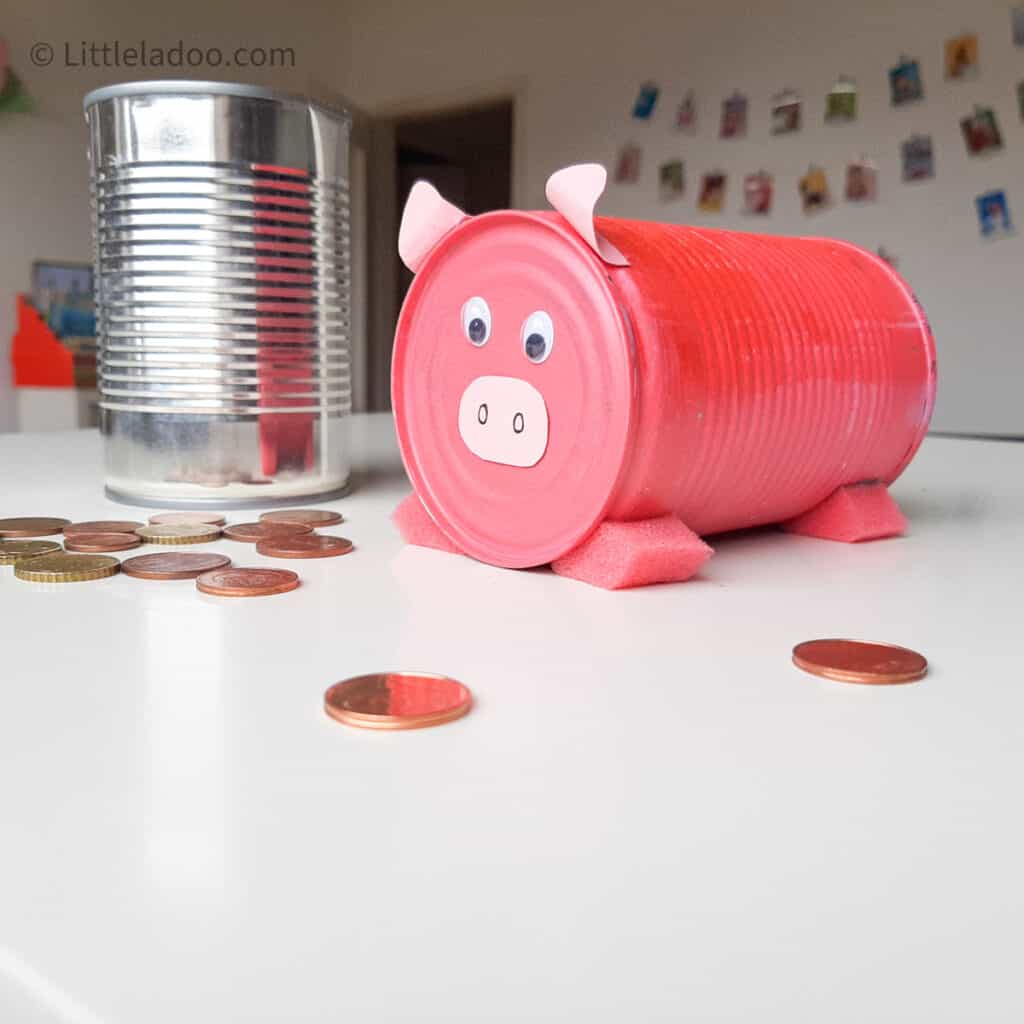 Recycled tin can piggy bank diy