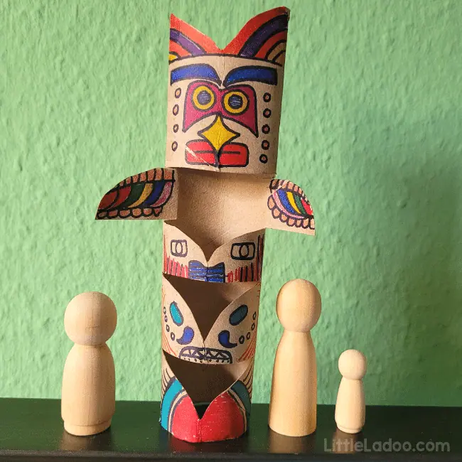Totem Pole Craft - Little Ladoo