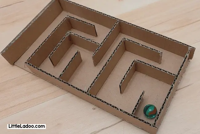 Easy maze for kids