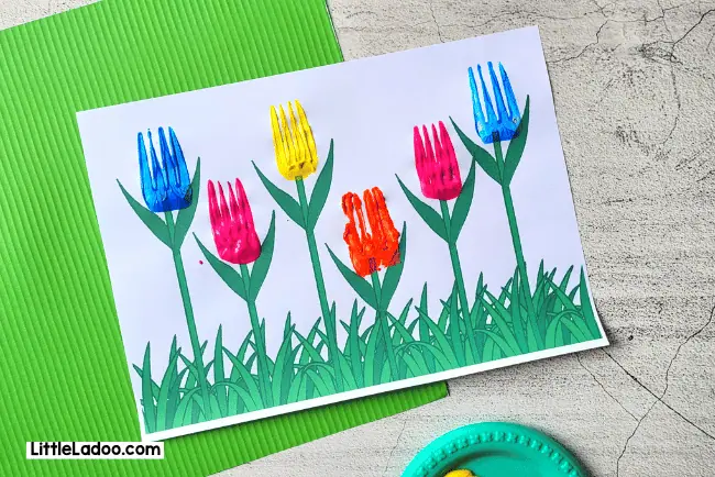 Fork painted tulip craft for kids