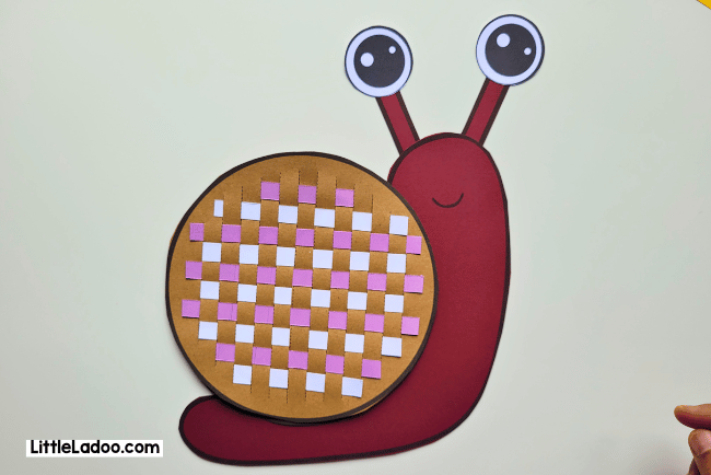 Paper Weaving Snail Craft